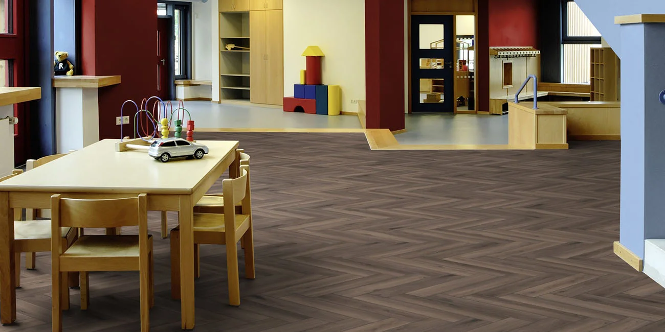 Ламинат Kronotex Herringbone 8-32