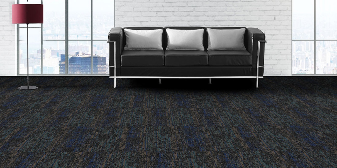 Standart Carpets On The Rocks