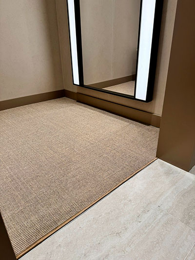 Магазин 12 storeez ТРЦ Саларис Москва