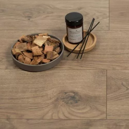 ID 11 Дуб Файн