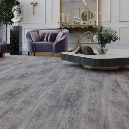 LM06 Дуб Ларго