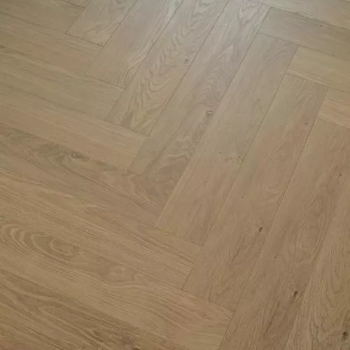 514 Дуб Лестер