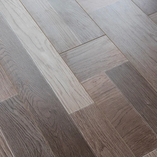 903 Дуб Модерн