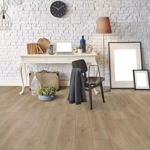 GR 704 Монгольский Дуб