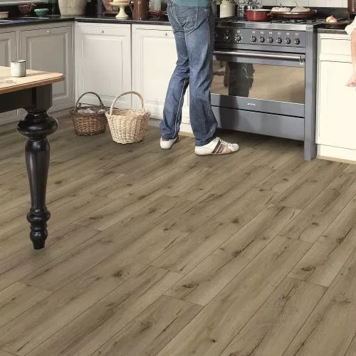 UWH 8636 Дуб Хмелевой
