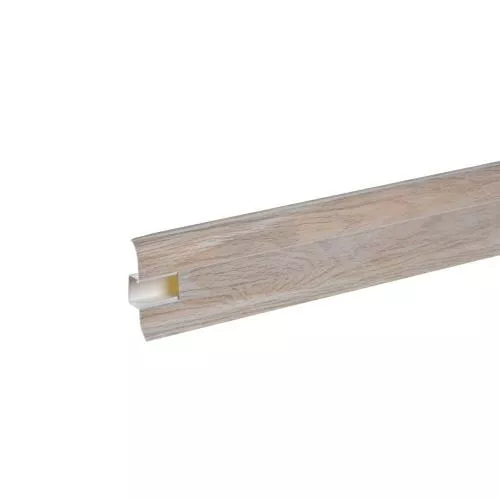 5806 Дуб Ростовский