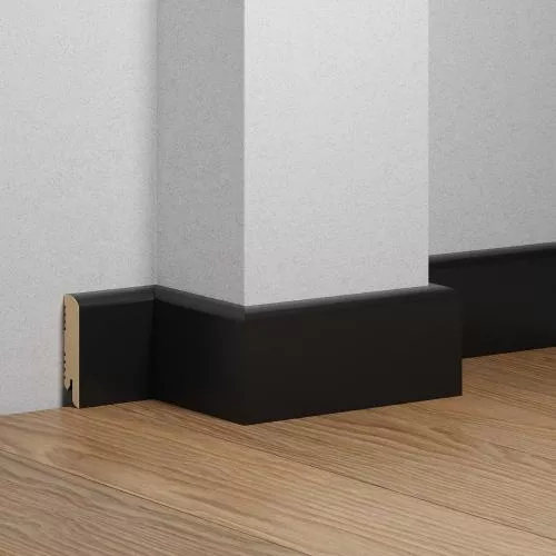 К-02 Глубокий черный 70х16х2050 мм