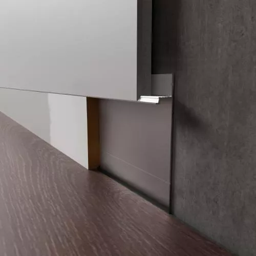  МДФ Вставка в скрытый плинтус RAL/NCS 70мм