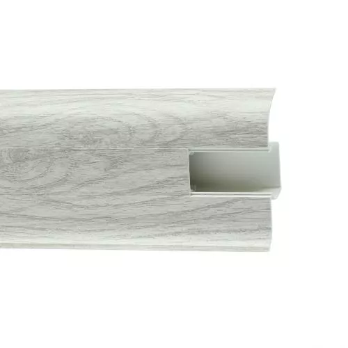 836 Дуб Веронский