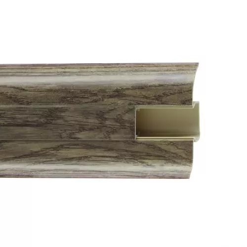 841 Дуб Миланский