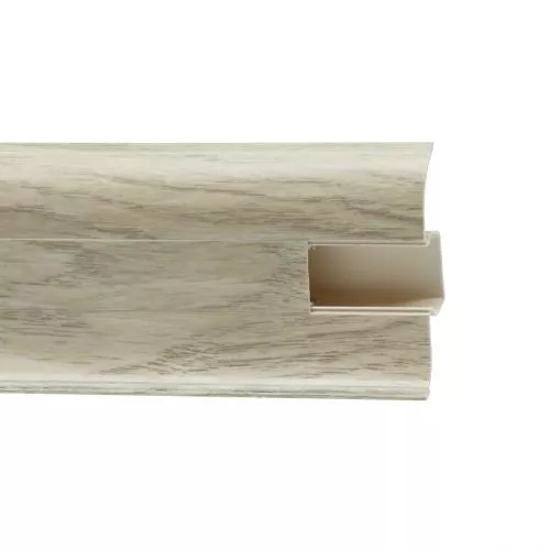 853 Дуб Супрема