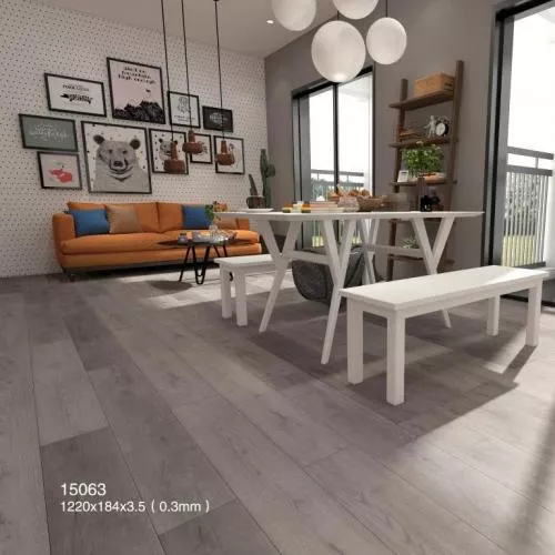 15063 Дуб Вейн