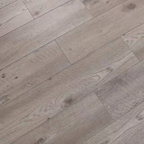 V108 Дуб Мартано