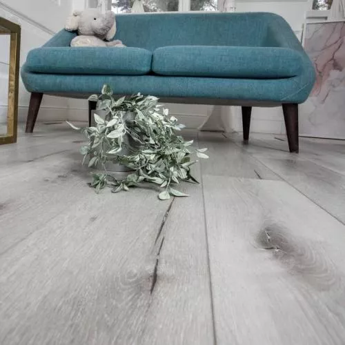 T7020-2 Дуб Классический Серый