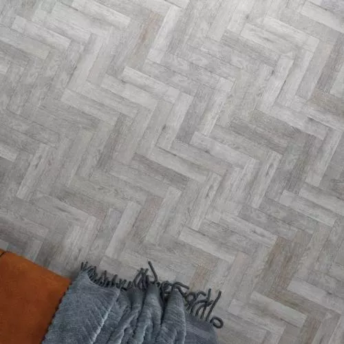 FF-070 Дуб Корфу