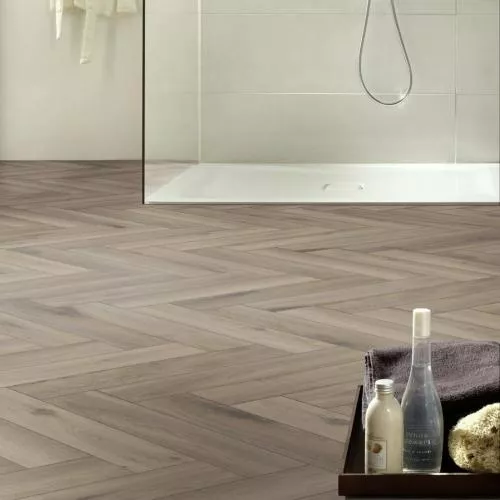 R2025 Дуб Рок Лейк