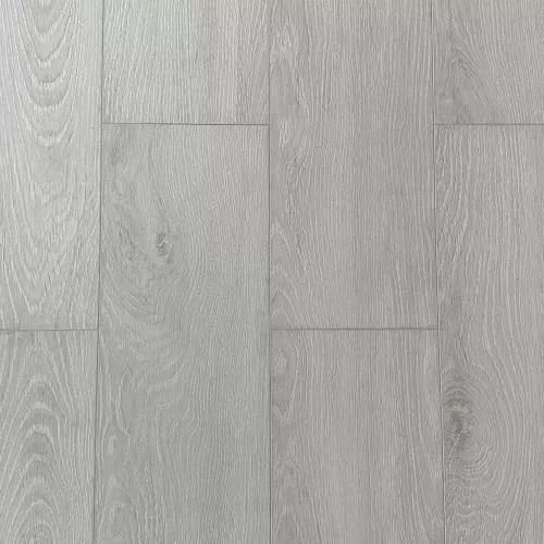 BW-02 Дуб Амур